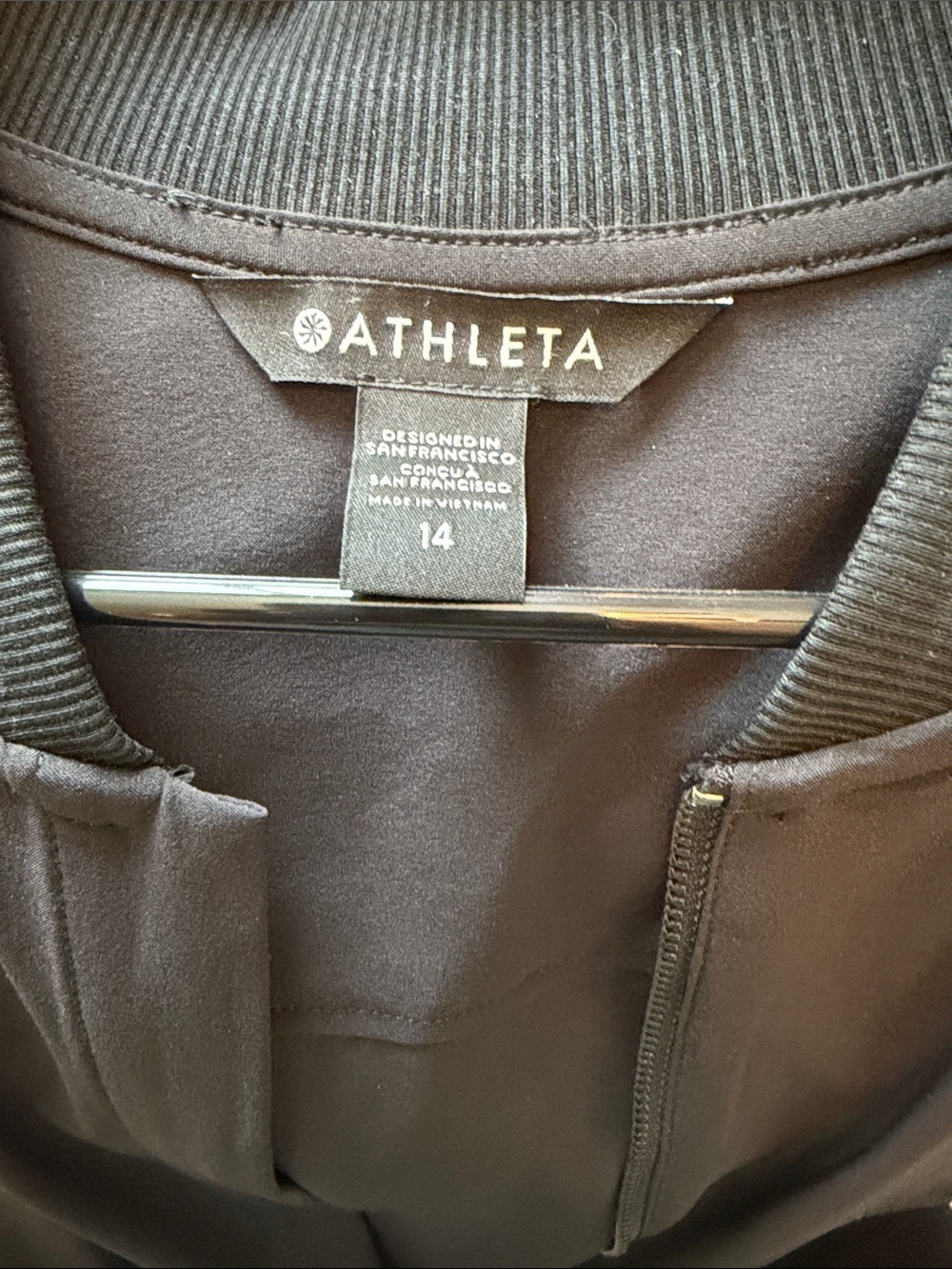 Athleta Black Sleeveless Utility Jumpsuit - Picture 3 of 4